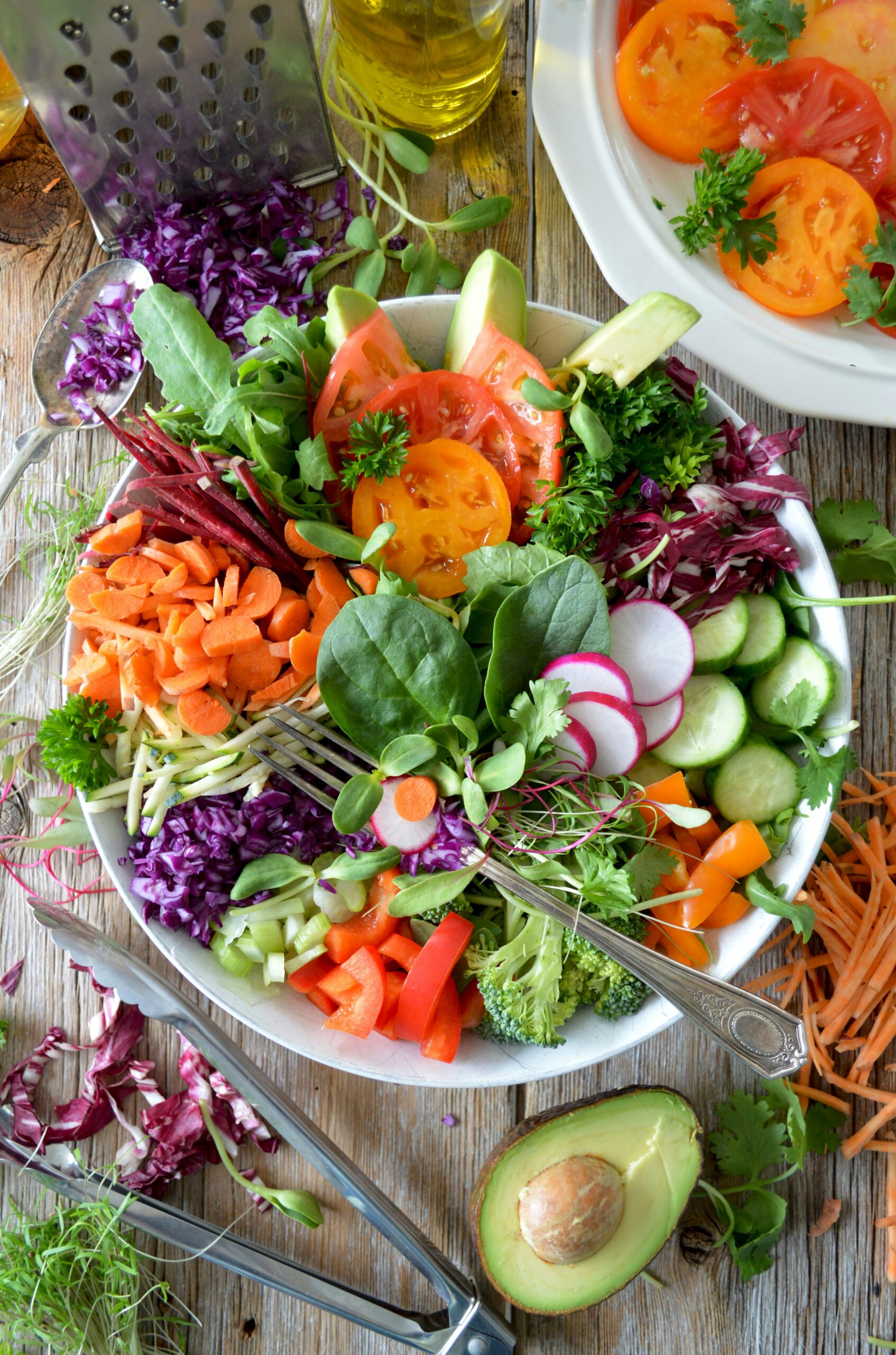 Fresh Green Salad With Peaches